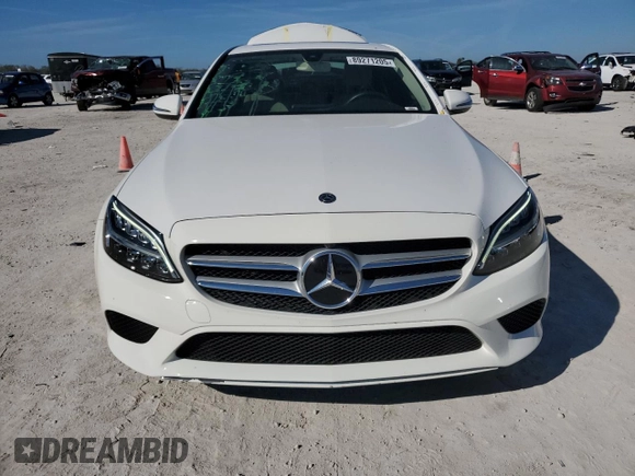 2019 Mercedes-Benz C 300 with VIN 55SWF8DB0KU304290, listed as a Copart auction lot 89271205 with 16,230 mi miles and Salvage Title. Bid and sale history available at DreamBid. Image 5.