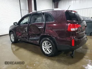 2014 Kia Sorento LX with VIN 5XYKTDA73EG427077, listed as a Copart auction lot 45952605 with 121,234 mi miles and Salvage Title. Bid and sale history available at carsss.com. Image 2.