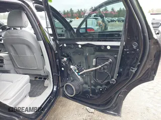 2019 Audi Q7 Premium Plus с VIN WA1LHAF77KD038525, выставлен на аукционе IAAI как лот 41736141 с пробегом 38 928 миль миль и . История ставок и продаж доступна на DreamBid. Изображение 17.