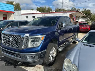 2017 Nissan Titan XD SL with VIN 1N6BA1F28HN511102, listed as a Copart auction lot 87049584 with 138,402 mi miles and Clean Title. Bid and sale history available at carsss.com. Image 2.