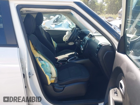 2016 Kia Soul with VIN KNDJN2A20G7259395, listed as a IAAI auction lot 40314516 with 72,168 mi miles. Bid and sale history available at carsss.com. Image 5.
