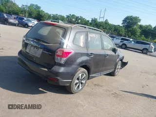 2018 Subaru Forester z VIN JF2SJABC6JH422894, wystawiony jako IAAI lot #42548743 z przebiegiem 66 628 mil mil oraz . Historia ofert i sprzedaży dostępna na DreamBid. Obrazek 4.