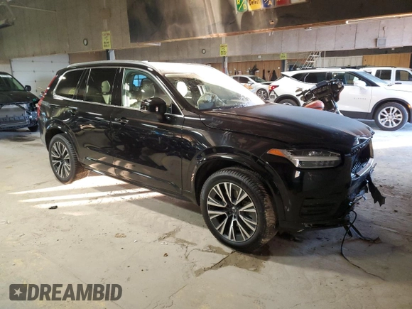 2021 Volvo XC90 Momentum with VIN YV4102PKXM1752387, listed as a Copart auction lot 89260015 with 0 mi miles and Salvage Title. Bid and sale history available at carsss.com. Image 4.