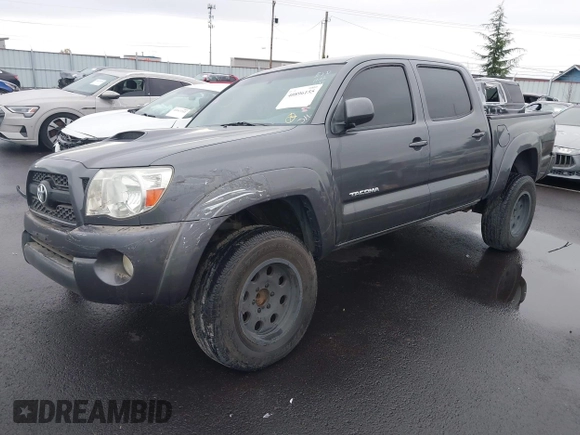 2011 Toyota Tacoma PreRunner with VIN 3TMJU4GN0BM119829, listed as a IAAI auction lot 40896155 with 121,860 mi miles and . Bid and sale history available at DreamBid. Image 2.