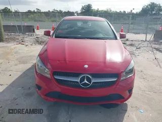 2014 Mercedes-Benz CLA 250 z VIN WDDSJ4EB6EN028246, wystawiony jako IAAI lot #42468644 z przebiegiem 67 993 mil mil oraz . Historia ofert i sprzedaży dostępna na DreamBid. Obrazek 6.