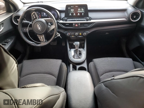 2019 Kia Forte LXS z VIN 3KPF24AD1KE008566, wystawiony jako Copart lot #48573245 z przebiegiem 136 242 mil mil oraz Czysty tytuł • Clean title. Historia ofert i sprzedaży dostępna na DreamBid. Obrazek 8.