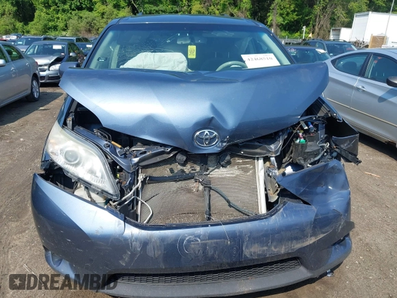 2013 Toyota Sienna LE with VIN 5TDJK3DC6DS070951, listed as a IAAI auction lot 42468510 with 235,537 mi miles and . Bid and sale history available at DreamBid. Image 12.