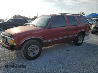 1996 Chevrolet Blazer z VIN 1GNCS13W7T2150216, wystawiony jako Copart lot #54006685 z przebiegiem 1 518 487 mil mil oraz Szkoda całkowita • Salvage title. Historia ofert i sprzedaży dostępna na DreamBid. Obrazek 1.