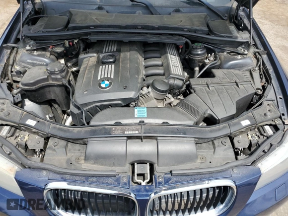 2011 BMW 3 Series 328i z VIN WBAPH7G52BNN06367, wystawiony jako Copart lot #64559515 z przebiegiem 162 536 mil mil oraz Czysty tytuł • Clean title. Historia ofert i sprzedaży dostępna na DreamBid. Obrazek 11.