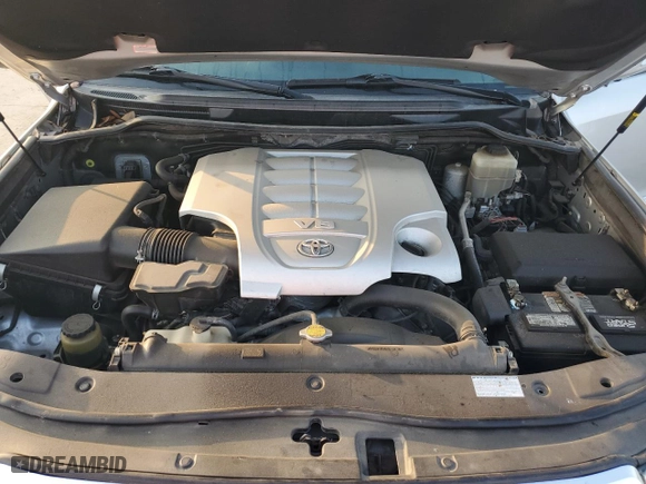 2014 Toyota Land Cruiser with VIN JTMHY7AJ5E4023950, listed as a Copart auction lot 51245905 with 101,561 mi miles and Clean Title. Bid and sale history available at carsss.com. Image 12.
