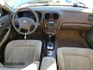 2005 Hyundai Sonata GLS with VIN KMHWF35H05A119527, listed as a Copart auction lot 88495365 with 187,384 mi miles and Non Repairable. Bid and sale history available at carsss.com. Image 8.