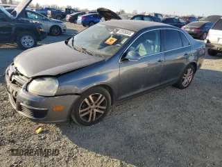 2007 Volkswagen Jetta 2.5 with VIN 3VWSG71K07M020671, listed as a Copart auction lot 42535845 with Not provided miles and Salvage title. Bid and sale history available at DreamBid. Image 1.