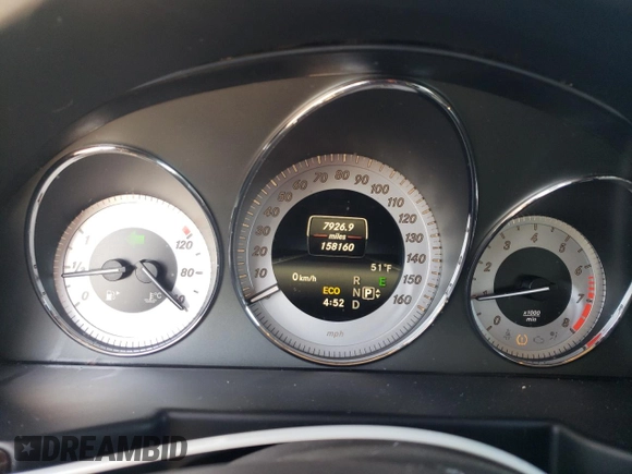 2014 Mercedes-Benz GLK 350 with VIN WDCGG5HB8EG333911, listed as a Copart auction lot 45860225 with 158,160 mi miles and Salvage Title. Bid and sale history available at carsss.com. Image 9.