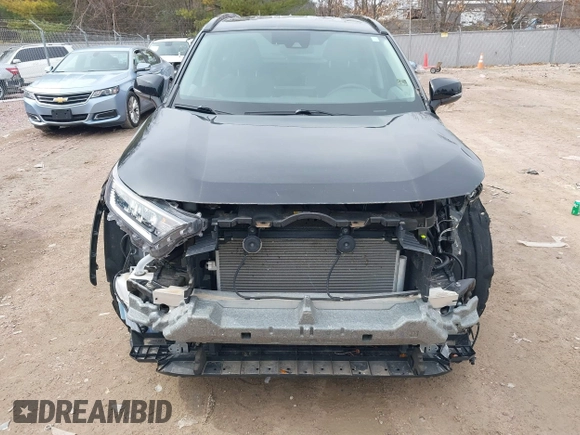 2020 Toyota RAV4 XLE with VIN 2T3P1RFV8LC061598, listed as a IAAI auction lot 41850442 with 40,175 mi miles and . Bid and sale history available at DreamBid. Image 12.
