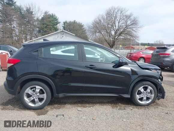 2022 Honda HR-V LX with VIN 3CZRU6H31NM708527, listed as a IAAI auction lot 41823235 with 35,666 mi miles. Bid and sale history available at carsss.com. Image 14.