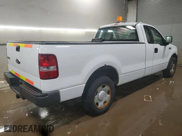 2007 Ford F-150 XL with VIN 1FTRF12W17KD54119, listed as a Copart auction lot 88944665 with 82,658 mi miles and Clean Title. Bid and sale history available at carsss.com. Image 3.