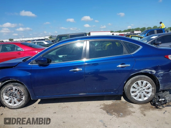2017 Nissan Sentra SR with VIN 3N1AB7AP5HY351784, listed as a IAAI auction lot 42221505 with 186,516 mi miles and . Bid and sale history available at DreamBid. Image 14.