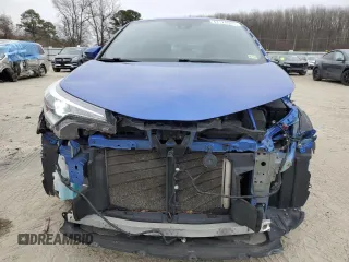 2019 Toyota C-HR XLE with VIN NMTKHMBX4KR072109, listed as a Copart auction lot 47124985 with 142,969 mi miles and Salvage Title. Bid and sale history available at carsss.com. Image 5.