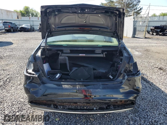 2014 Mercedes-Benz E 350 Luxury z VIN WDDHF8JB7EA980317, wystawiony jako Copart lot #58952755 z przebiegiem 106 341 mil mil oraz Szkoda całkowita • Salvage title. Historia ofert i sprzedaży dostępna na DreamBid. Obrazek 6.