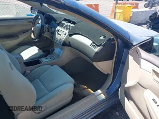 2004 Toyota Solara SE with VIN 4T1FA38P04U033813, listed as a IAAI auction lot 42091324 with 179,343 mi miles. Bid and sale history available at carsss.com. Image 5.