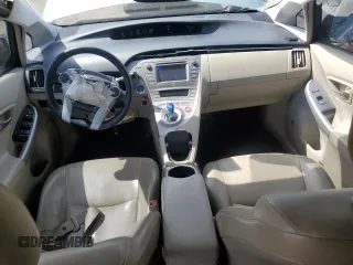 2014 Toyota Prius Four z VIN JTDKN3DU3E1748767, wystawiony jako Copart lot #58175235 z przebiegiem 148 855 mil mil oraz Szkoda całkowita • Salvage title. Historia ofert i sprzedaży dostępna na DreamBid. Obrazek 8.