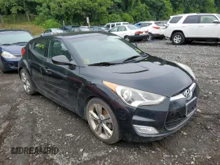 2016 Hyundai Veloster with VIN KMHTC6AD5GU250910, listed as a Copart auction lot 60926793 with 78,205 mi miles. Bid and sale history available at carsss.com. Image 4.