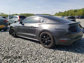 2017 Ford Mustang GT z VIN 1FA6P8CF2H5338668, wystawiony jako Copart lot #56331345 z przebiegiem 84 948 mil mil oraz Szkoda całkowita • Salvage title. Historia ofert i sprzedaży dostępna na DreamBid. Obrazek 2.