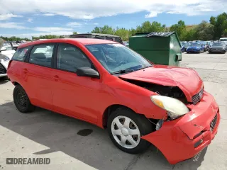 2004 Toyota Matrix Std with VIN 2T1LR32E04C205536, listed as a Copart auction lot 68483894 with 166,658 mi miles and Salvage Title. Bid and sale history available at carsss.com. Image 4.