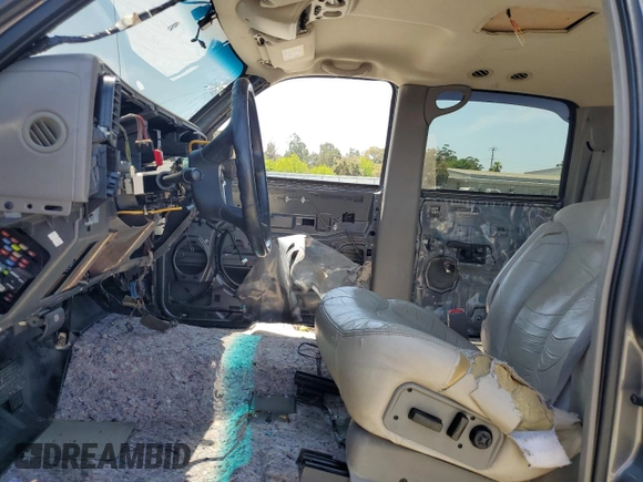 2002 Chevrolet Suburban LT with VIN 1GNFK16T32J242667, listed as a Copart auction lot 57413185 with Not provided miles and Salvage title. Bid and sale history available at DreamBid. Image 7.