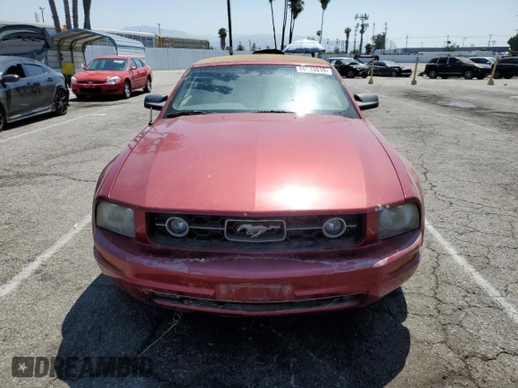 2007 Ford Mustang Deluxe with VIN 1ZVFT84N575271099, listed as a Copart auction lot 59233515 with 214,628 mi miles and Clean title. Bid and sale history available at DreamBid. Image 5.