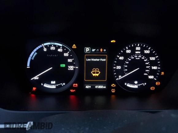 2017 Hyundai Sonata Limited with VIN KMHE34L33HA068837, listed as a Copart auction lot 81368983 with 41,202 mi miles and . Bid and sale history available at DreamBid. Image 9.