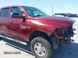 2018 Ram 2500 Tradesman with VIN 3C6UR5CJ1JG261280, listed as a IAAI auction lot 41973126 with 57,991 mi miles and . Bid and sale history available at DreamBid. Image 18.