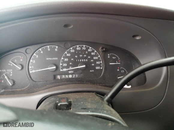 2003 Ford Ranger XL Fleet with VIN 1FTZR45E53PA68430, listed as a Copart auction lot 83754874 with 212,550 mi miles and Salvage Title. Bid and sale history available at carsss.com. Image 9.