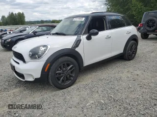 2013 MINI Countryman S with VIN WMWZC3C57DWP23397, listed as a Copart auction lot 61419665 with 139,838 mi miles and Salvage title. Bid and sale history available at DreamBid. Image 1.