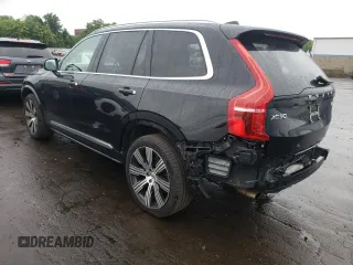 2021 Volvo XC90 Inscription with VIN YV4A22PL9M1754036, listed as a Copart auction lot 60557315 with 30,587 mi miles and Salvage title. Bid and sale history available at DreamBid. Image 2.