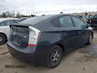 2010 Toyota Prius II with VIN JTDKN3DU1A0150564, listed as a IAAI auction lot 42033500 with 261,771 mi miles. Bid and sale history available at carsss.com. Image 4.