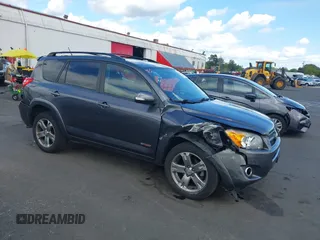 2009 Toyota RAV4 Sport with VIN JTMBK32V595081137, listed as a IAAI auction lot 42081801 with 134,652 mi miles and . Bid and sale history available at DreamBid. Image 1.