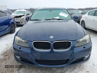 2011 BMW 3 Series 328i xDrive with VIN WBAPK7C59BA821214, listed as a IAAI auction lot 41293463 with 159,226 mi miles. Bid and sale history available at carsss.com. Image 11.