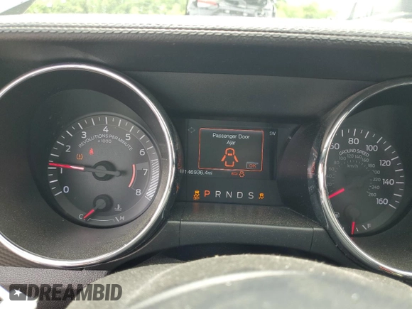 2016 Ford Mustang V6 с VIN 1FA6P8AM9G5214946, выставлен на аукционе Copart как лот 55877915 с пробегом 146 936 миль миль и Списание • Salvage title. История ставок и продаж доступна на DreamBid. Изображение 9.