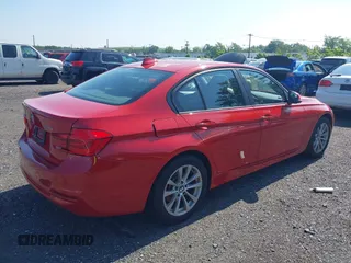 2017 BMW 3 Series 320i xDrive с VIN WBA8A3C33HK693053, выставлен на аукционе IAAI как лот 42820158 с пробегом 65 592 миль миль и . История ставок и продаж доступна на DreamBid. Изображение 4.
