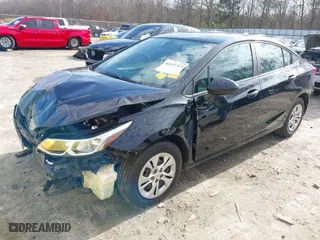 2019 Chevrolet Cruze LS with VIN 1G1BC5SM7K7151224, listed as a IAAI auction lot 41591315 with 118,114 mi miles. Bid and sale history available at carsss.com. Image 2.