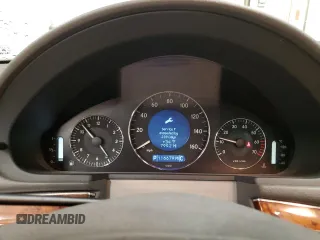 2005 Mercedes-Benz E 320 with VIN WDBUF82J35X176431, listed as a Copart auction lot 42909825 with 16,679 mi miles and Salvage Title. Bid and sale history available at DreamBid. Image 9.