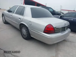 2008 Mercury Grand Marquis LS z VIN 2MEFM75V58X635416, wystawiony jako IAAI lot #42293676 z przebiegiem 118 838 mil mil oraz . Historia ofert i sprzedaży dostępna na DreamBid. Obrazek 3.