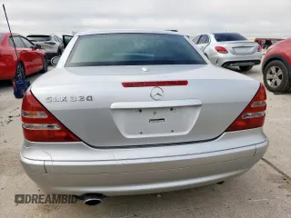 2003 Mercedes-Benz SLK 320 with VIN WDBKK65F73F284794, listed as a Copart auction lot 55833335 with 90,033 mi miles and Salvage title. Bid and sale history available at DreamBid. Image 10.
