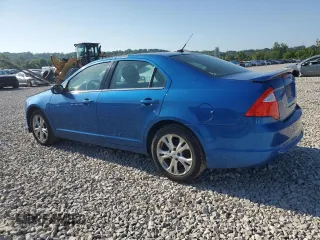 2012 Ford Fusion SE with VIN 3FAHP0HA0CR104462, listed as a Copart auction lot 61307055 with 185,769 mi miles and Clean title. Bid and sale history available at DreamBid. Image 2.