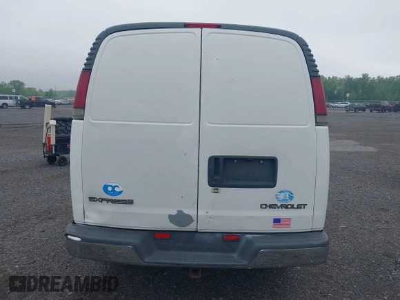 2002 Chevrolet Express Cargo with VIN 1GCHG35R621159402, listed as a IAAI auction lot 42170093 with Not provided miles and . Bid and sale history available at DreamBid. Image 16.