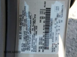 2010 Lincoln MKZ z VIN 3LNHL2GC0AR656881, wystawiony jako Copart lot #57591735 z przebiegiem 76 596 mil mil oraz Szkoda całkowita • Salvage title. Historia ofert i sprzedaży dostępna na DreamBid. Obrazek 13.