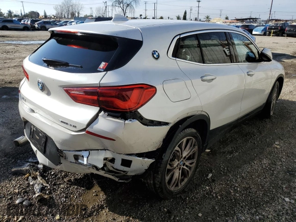 2018 BMW X2 sDrive28i with VIN WBXYJ3C34JEJ81876, listed as a Copart auction lot 45913425 with 89,796 mi miles and Salvage Title. Bid and sale history available at carsss.com. Image 3.