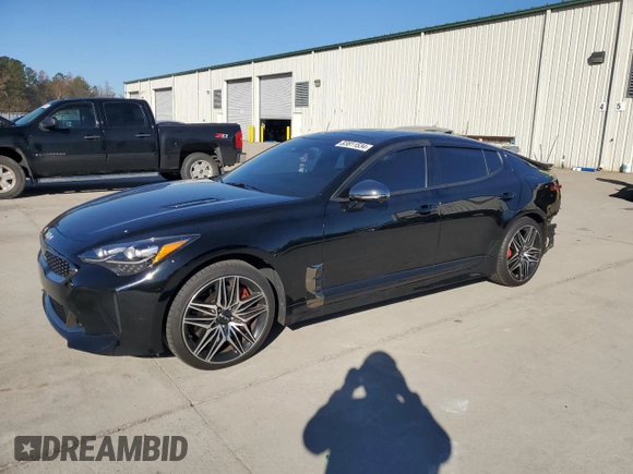 2022 Kia Stinger GT2 with VIN KNAE55LC9N6104515, listed as a Copart auction lot 83811534 with 35,042 mi miles and Salvage Title. Bid and sale history available at DreamBid. Image 1.