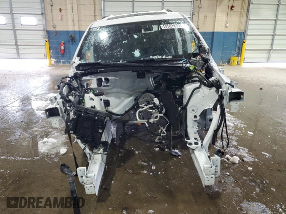 2024 Dodge Durango R/T Plus with VIN 1C4SDJCT9RC197495, listed as a Copart auction lot 45642595 with Not provided miles and Non repairable. Bid and sale history available at DreamBid. Image 5.